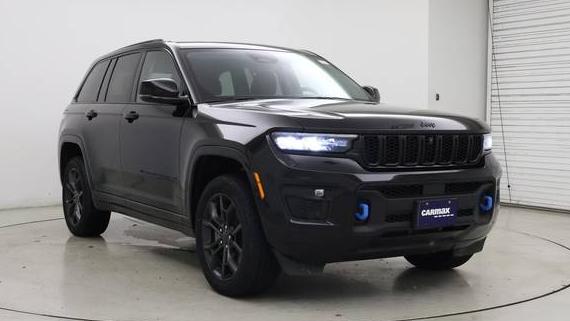 JEEP GRAND CHEROKEE 2023 1C4RJYB60P8907427 image